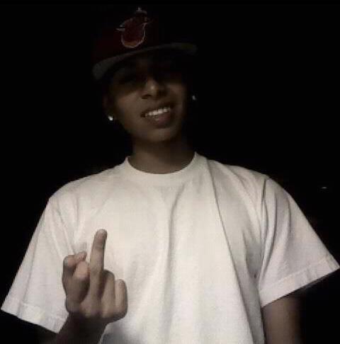 I only fuck with playas and pimps n'yukka.