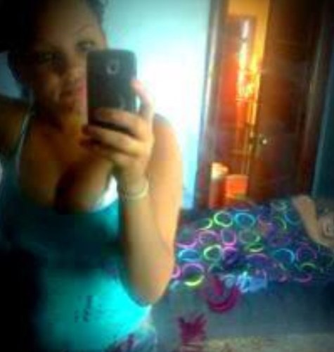 Love me for who i am not who you want me to be:)) Im ah lover not ah fighter:)
To all the people thats bein hurt i feel your pain...nd ill be here for you;))