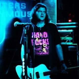 Bassist in Quitters Anonymous, @quittersanon, long time Bubba Army mark.