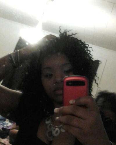 MzPorter_kc's profile picture. I gtta stamp n da middle the whole hood approve me!