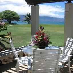 Beachfront Vacation Rentals on Maui's North Shore.