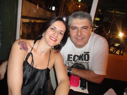 Neste twitter você encontra nossas informações e tambem da Aline(WEBDESIGNER) e da Carina(CANTORA).