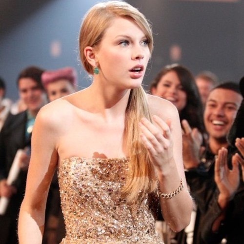 , i love Taylor Swift to the moon and back13