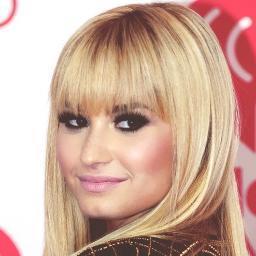 Fã Clube dedicado a Demi Lovato e Sophia Abrahão beeijo ! since: 17.07