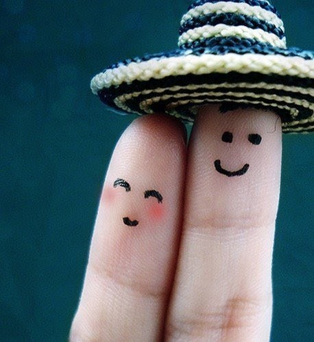 Um Twitter de Sentimentos,Engraçado.
Demostrando amor e sendo um pouco engraçado.