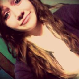 meghanking20's profile picture. I like following back and chicken.