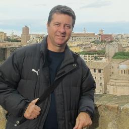Preparador fisico , trabalhou em grandes times do Brasil e do Exterior.