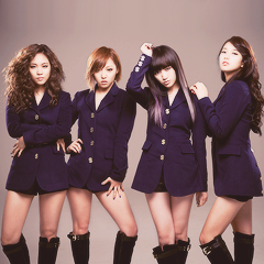 Uma fanbase brasileira sobre miss A! (120520)
Sigam o twitter da AQE @AQEOFFICIAL e as garotas @missA_min, @missA_fei, @missA_jia, @missA_suzy.