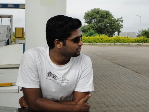 sekar_cc's profile picture. 