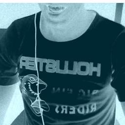 la mente humana es incomprensible :P
y a proposito mi vida es una mierda pero amo el rock :D