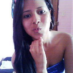 Tengo tanta suerte de tener a Dios y a todos mis seres amados siempre a mi lado...x eso y x muxas cosas mas amooo la vida...