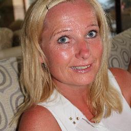 hninanil's profile picture. 