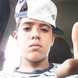 Se na cova que te jogaram tem leões, fique em paz que #Deus fechará a boca de todos eles .

            Sou dá maninha @LuanaMirele_