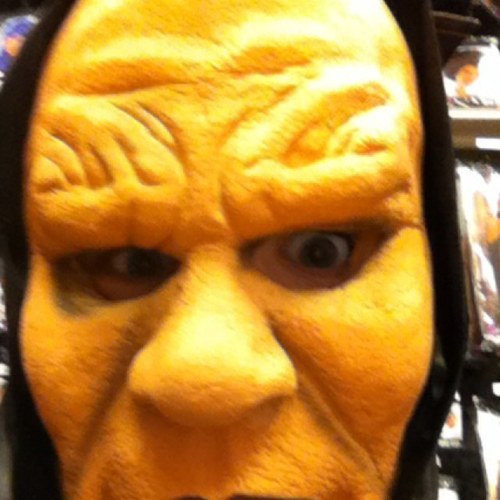 flamezilla1227's profile picture. My name is james! I'll be 11 in December. I like one direction( not obsessed like my cousin)(@hazza708) I LOVE Selena Gomez.

Follow me
ill follow back