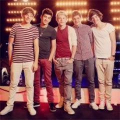 I Love 1D Songs And Katty Perry Songs FOLLOW ME I FOLOWED YOU BACK -_-