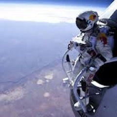 spacejumpsuit's profile picture. #GOOGLE http://t.co/V40Reuzb40 I think the coolest person on the planet just walked into the party #spacejump #spacejumpsuit #halloween #EUSTACE