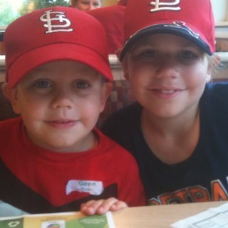 2smartypants's profile picture. 