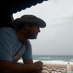 vlkntp's profile picture. ''79'un İskenderun'unda gözlerimi açtığımdan beri adımlarım vadeli, duygular kredili, nefesim ipotekli.