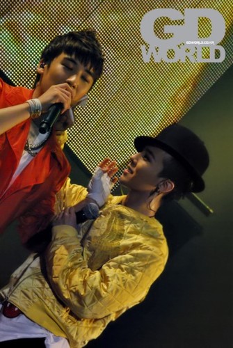 nyongtoryNF_BB's profile picture. 뇽토리 팬픽 추천 봇 입니다! 팔로우 부탁 드려요~ 사담도 많이하고 추천도 받습니다~ 팔로우 많이해주세용!! 전 언제나 뇽토리어!!