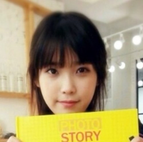อันยองค่าา ฉันเด็กน้อยไอยูยู่ยี้คะ ^o^ ไออาจจะต๊องๆ ขี้อ้อนไปบ้าง แต่ไอน่ารักนะ~~~ ฟอลมาคุยกันนะคะไออยากคุยกับทุกคนเลย #QKfam