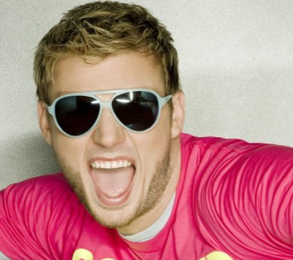 This is Nick's Corner... a place to get Nickalicious... Teeth Pleeeeeease! =) Luckly followed by @backstreetboys