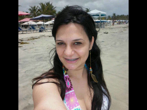 Carismatica, soñadora, luchadora... Echa pa'lante como decimos nosotros y requetemega orgullosamente venezolana, que más te puedo decir!