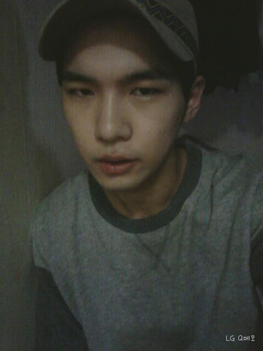 http://t.co/iu17mxiu31. 많이사랑해주세요 :)