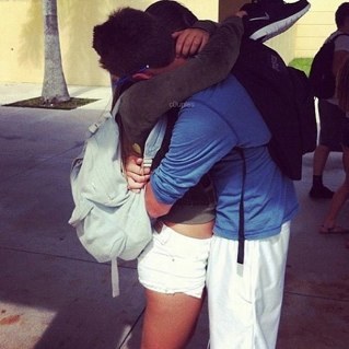 Young and in love! Just tweeting the ups and downs of the life of a girlfriend c: #BabyAnon