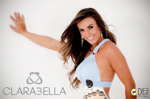 Fã Clube da Jornalista, Modelo, apresentadora, Minha Nick te Amoo, só Deus sabe explicar  @EuNicoleBahls meu amor por vocÊ ! ♥ ♥ ♥.. Me sigam tmb no @TataAstral