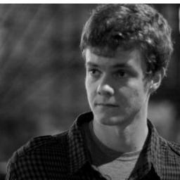 нello everyoɴe. мy ɴαмe ιѕ мαrvel wαlĸer, 17 yeαrѕ oғ αɢe, froм dιѕtrιcт 1.deѕιɢɴαted weαpoɴ ιѕ тнe ѕpeαr. doɴ't ɢet oɴ мy вαd ѕιde.( pαrт oғ тнe ɢαмeѕ rp)