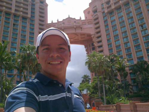 Jehovah first above all #JW I Born #CDMX Yucatecan heart ⛲️ #MX 🇲🇽  #TravelProfessional I Owner @TravelLatitudes