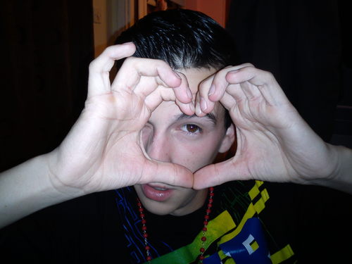 jaythreezeee's profile picture. Musician looking to meet other musicians who love music like me!