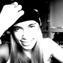 Sou legal principalmente com meu amigos,,, amiga da @alinefreitassol