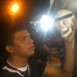 tire suas próprias conclusões
me julgue pelos meus erros
me odeie pelas minhas vitórias
me ame por quem eu sou
mas me conheça antes de acreditar no q falam.