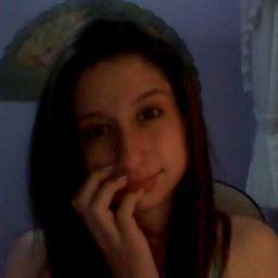 Você sabe meu nome, não a minha história. Você sabe a cor dos meus olhos, mas não o que já viram. Então não me julgue. ((: