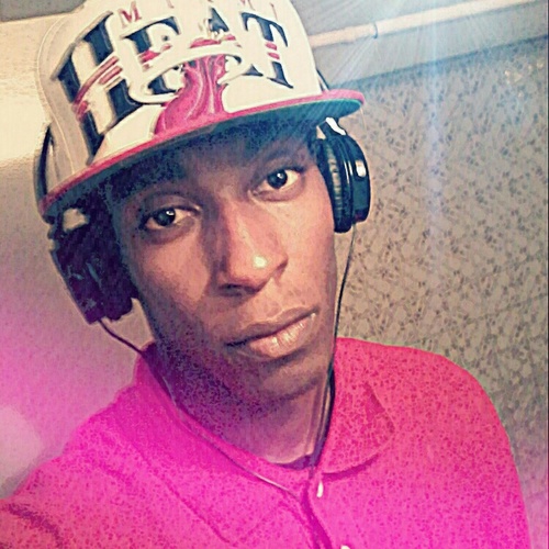 #BestDaddyEver , #really dnt gve uh fuck... fuck these ratchets . $$$ follow or wtf yu on my shxt foe