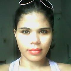 meu nome é aline tenho 22 anos e sou casada com o iarly queiroz e moro em caucaia