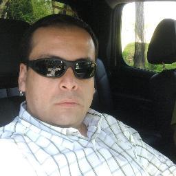 Ex Suboficial de Carabineros de Chile. Actualmente trabajando como Escolta Privado (PPI). Protección de Personas Importantes.
Y Especialista Segurida Privada.