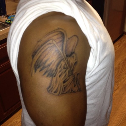 pnut2323's profile picture. say word