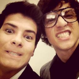 Bio? Pra que Bio se minha vida se resume em dois lindos principes? @Aguiarthur e @ChayLeao. Donas: @MemisPentels e @PiradaComLuAr. Since:15/10/12
