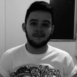 Designer Gráfico e criador da Love Rockets Clothing