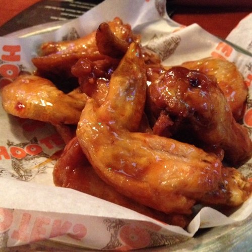 Providing scientific wingsearch to find the best wings in the Washington DC area. Sponsored by Remember Your Roots Clothing (@iamryr).