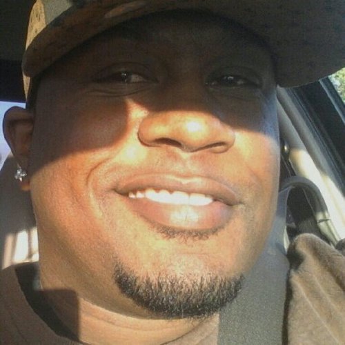 tbanks2182's profile picture. 