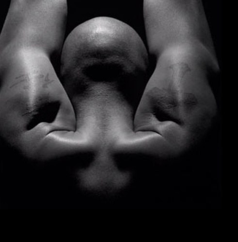 Male only Naturist/Sensual Massage Service http://www.mtmassage.