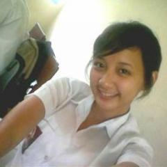 Suka segala hal lucu yang bikin idup berwarna ;)