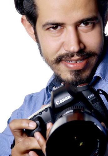 Gurvir Singh, Owner Studio Master Image, Faridkot, PB (INDIA)
Exclusive Wedding Photogrpahy &  Video  Covrage