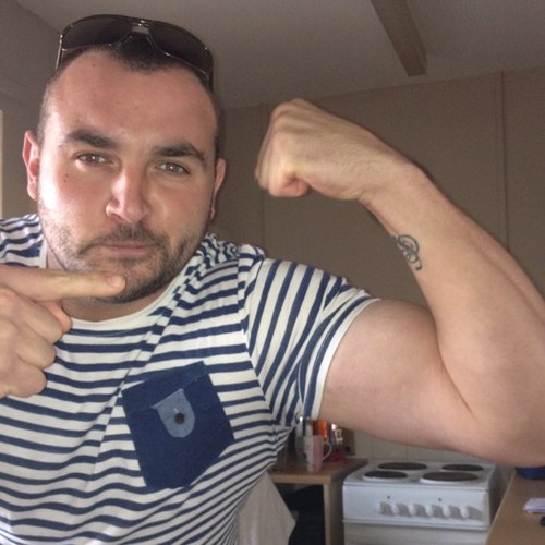 NATOHART's profile picture. 