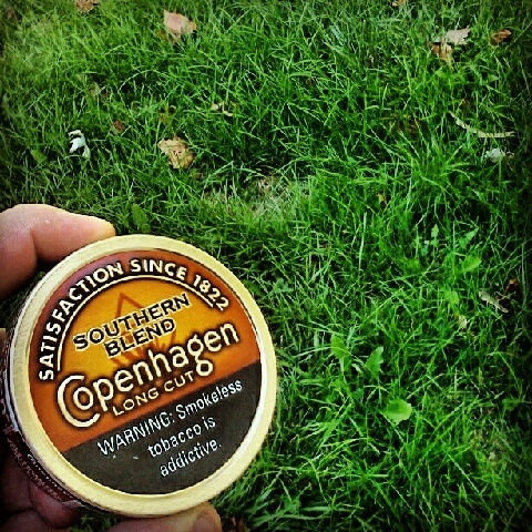 packing bombs. tossin hammers. #cope #grizz #stokers #dbh #powderpainter #goodolboy #taken