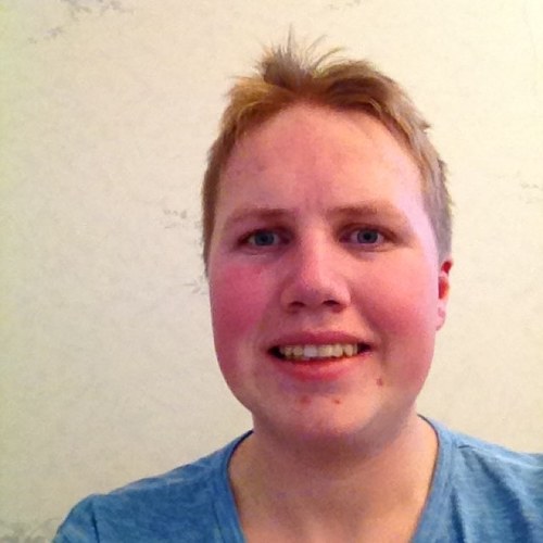 3004dooe's profile picture. 