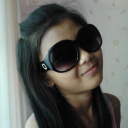 chatrien_firsta's profile picture. Hallo friends! Nama gua Niennda gua adalah orng yg suka banget sama @Super7_official
Dan gua bukan PENGHIANAT FOUREVER